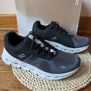 On Running Charcoal and Black Athletic Shoes M8